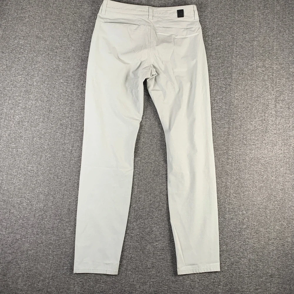 Vuori Aim Pants Men 38x31 Gray Performance Athleisure Modern